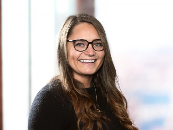 Professional Cropped Young Natalie Mintz