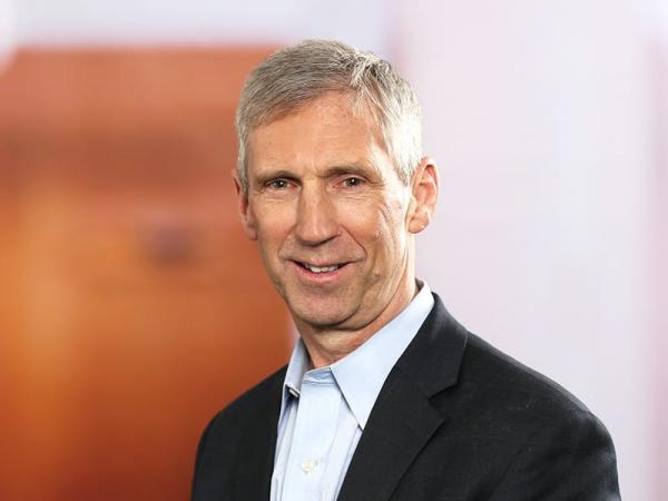 Professional Cropped Hameline Joe Mintz