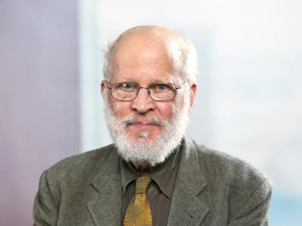 Professional Cropped Solet Maxwell Mintz