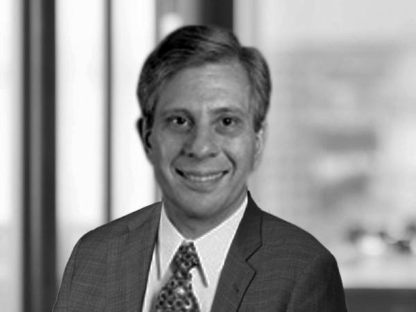 Professional Cropped Pittaro Frederick Mintz