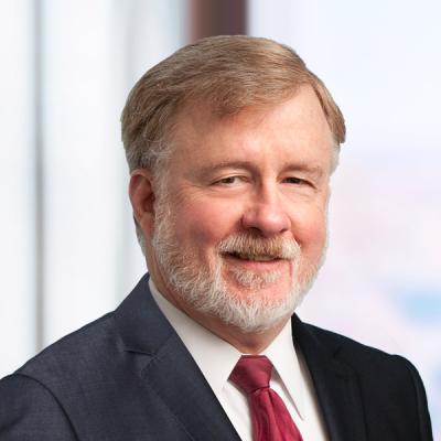 Professional Cropped GAULT ROBERT Mintz